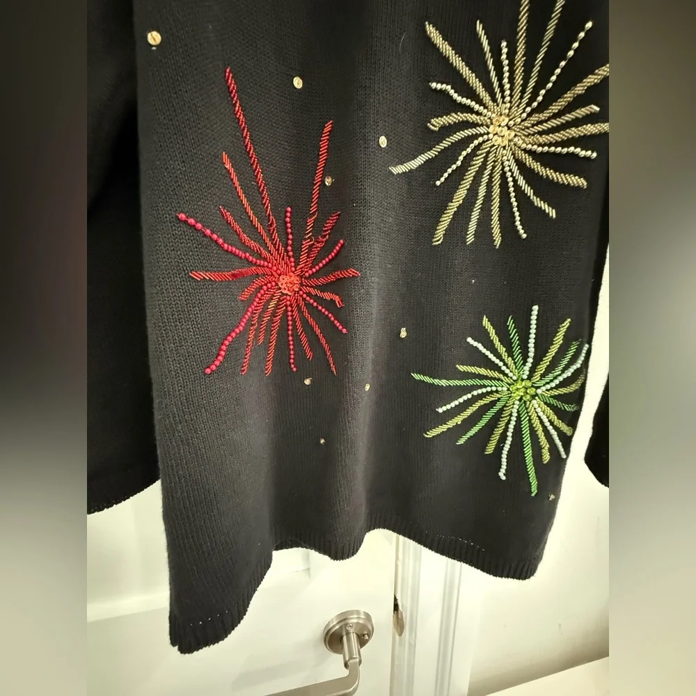 VTG Victoria Harbour black knit sweater w/ beaded fireworks - Picture 6 of 16